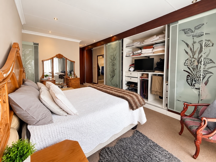 3 Bedroom Property for Sale in Safari Gardens North West